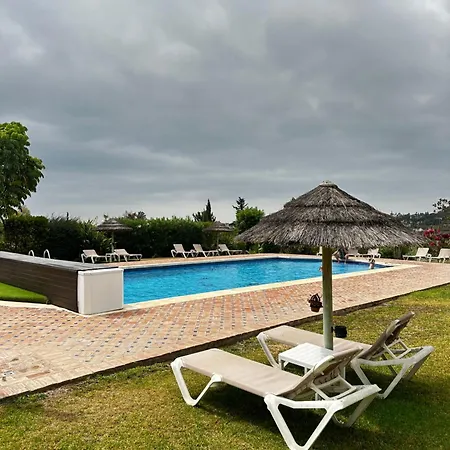 Apartamento Luxurious In 5-star Del Golf