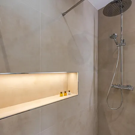 Апартаменты Luxurious In 5-star Del Golf *