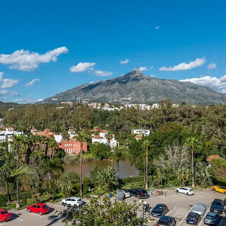 Apartamento Luxurious In 5-star Del Golf